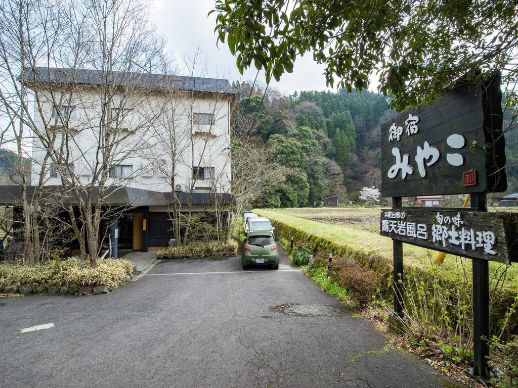 Oyado Miyako Hotell Yufu Eksteriør bilde